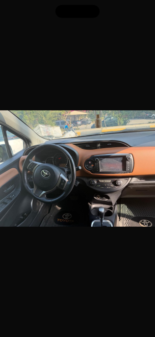 Toyota Yaris 2016 Silver Automatic Used for Sale in Greater Cairo ( Cairo + Giza)