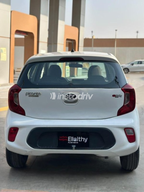 Kia Picanto 2020 White Automatic Used for Sale in Cairo - 4