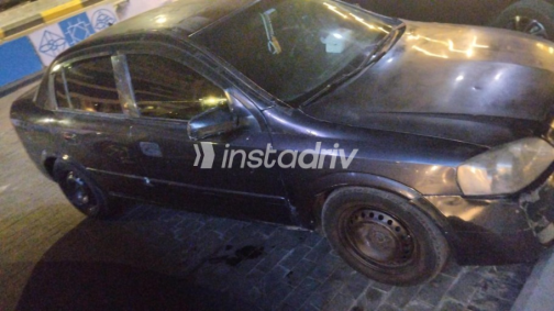 Opel Astra 2004 Black Automatic Used for Sale in Alexandria - 3
