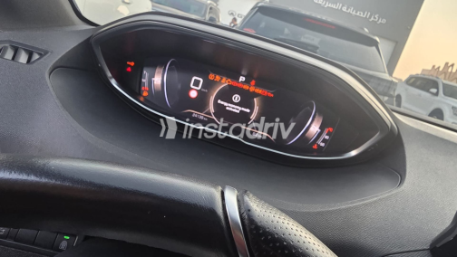 Peugeot 3008 2024 Blue Automatic Used for Sale in Greater Cairo ( Cairo + Giza) - 8