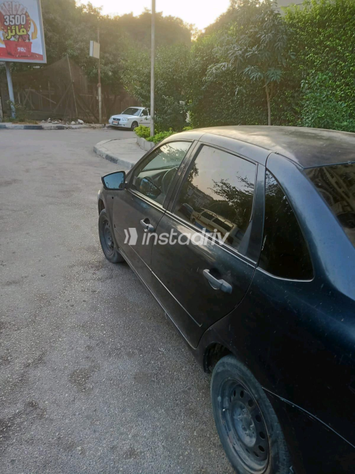 Lada Granta 2018 Black Manual Used for Sale in Greater Cairo ( Cairo + Giza) - 4