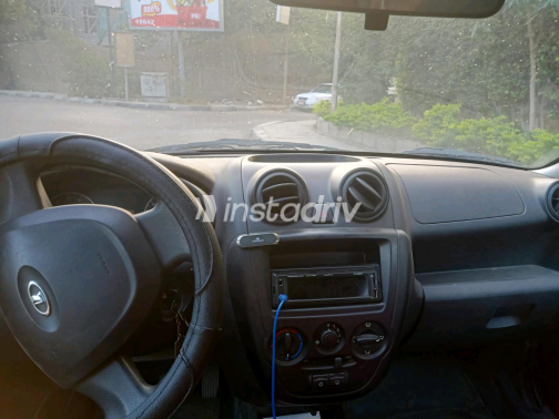 Lada Granta 2018 Black Manual Used for Sale in Greater Cairo ( Cairo + Giza) - 5