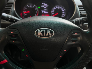 Kia Cerato 2016 White Automatic Used for Sale in Greater Cairo ( Cairo + Giza)