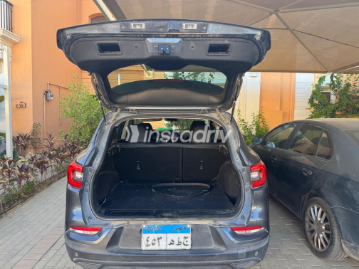 Renault Kadjar 2019 Gray Automatic Used for Sale in Greater Cairo ( Cairo + Giza) - 6