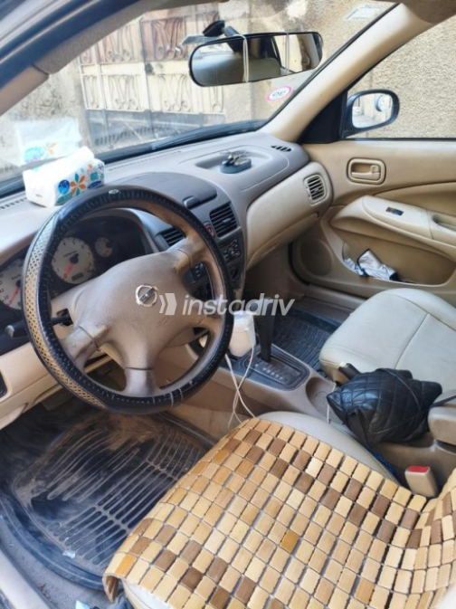 Nissan Sunny 2014 Black Automatic Used for Sale in Cairo - 6