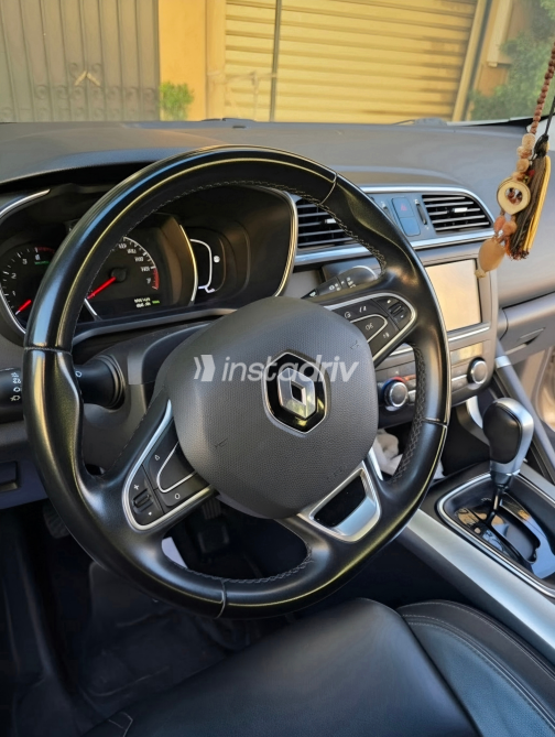 Renault Kadjar 2019 Silver Automatic Used for Sale in Greater Cairo ( Cairo + Giza) - 7