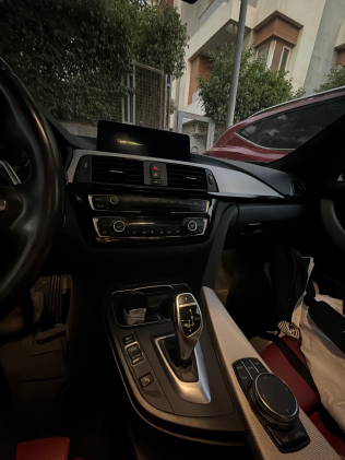 BMW 320 2018 Blue Automatic Used for Sale in Greater Cairo ( Cairo + Giza)