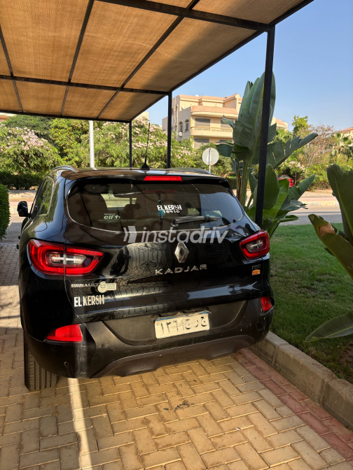 Renault Kadjar 2018 Black Automatic Used for Sale in Greater Cairo ( Cairo + Giza) - 3