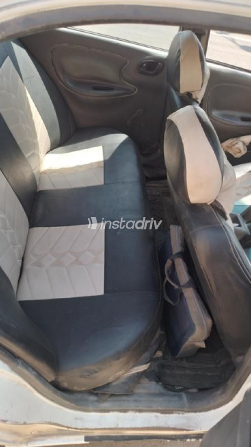 Chevrolet Lanos 2009 White Manual Used for Sale in Shubra al-Khaimah - 7