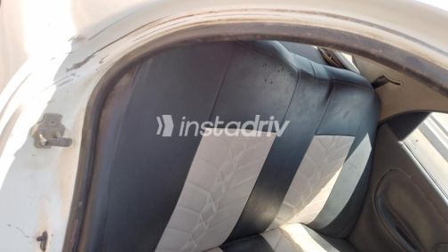 Chevrolet Lanos 2009 White Manual Used for Sale in Shubra al-Khaimah - 8