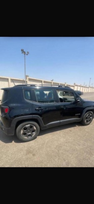 Jeep Renegade 2016 Black Automatic Used for Sale in Cairo