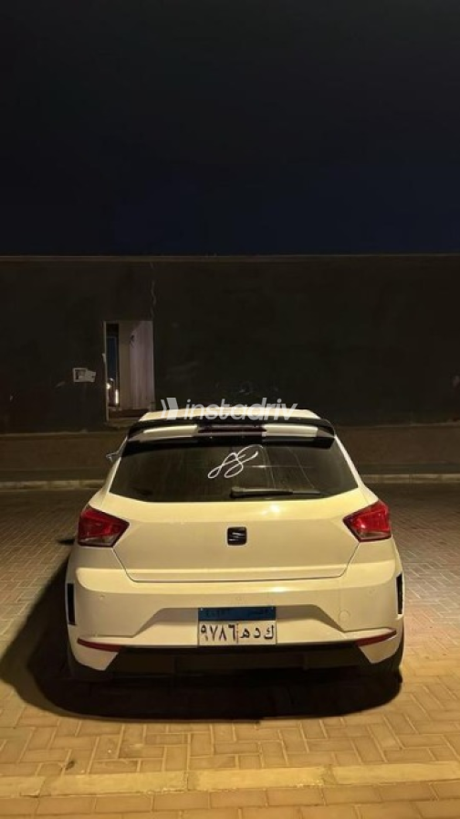 Seat Ibiza 2021 White Automatic Used for Sale in Greater Cairo ( Cairo + Giza) - 3