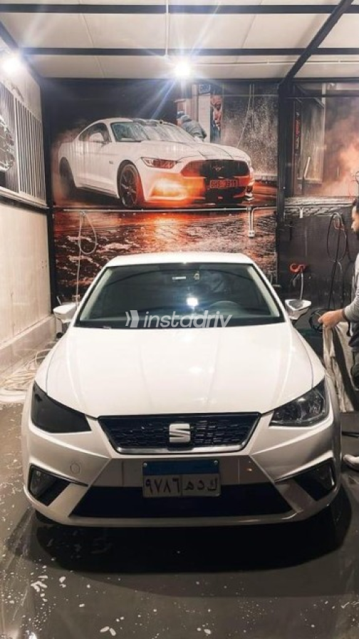 Seat Ibiza 2021 White Automatic Used for Sale in Greater Cairo ( Cairo + Giza) - 4