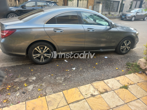 Mercedes CLA 180 2019 Bronze Automatic Used for Sale in Greater Cairo ( Cairo + Giza) - 2