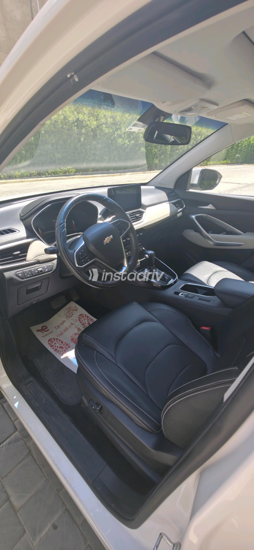 Chevrolet Captiva 2021 White CVT Used for Sale in Greater Cairo ( Cairo + Giza) - 6