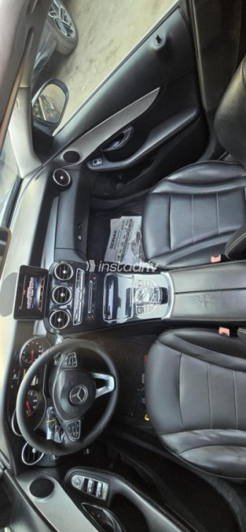 Mercedes C 180 2015 Silver Automatic Used for Sale in Dokki - 10