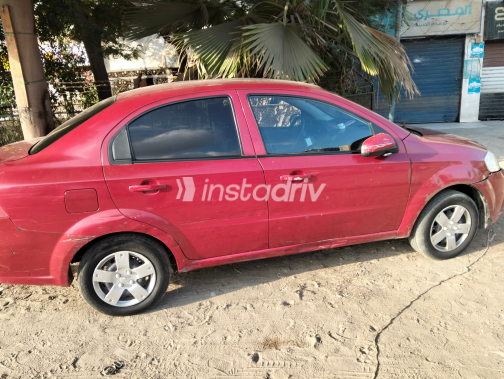 Chevrolet Aveo 2015 White Automatic Used for Sale in Greater Cairo ( Cairo + Giza) - 3