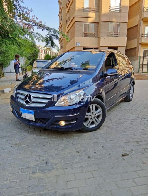 مرسيدس B 150 2007 أزرق أوتوماتيك مستعملة للبيع في القاهرة الكبرى ( القاهرة - الجيزة) - 4