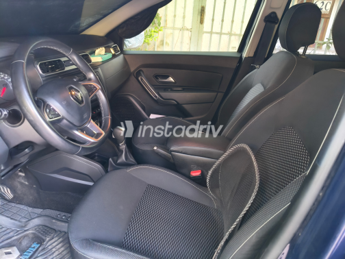 Renault Duster 2019 Blue Automatic Used for Sale in Greater Cairo ( Cairo + Giza) - 1