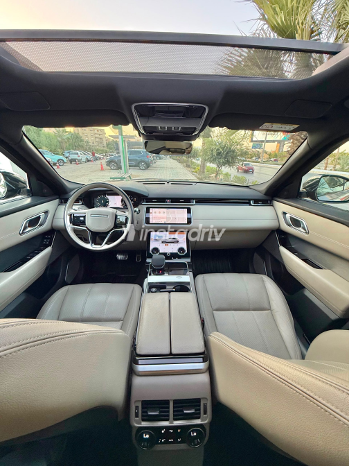 Land Rover Range Rover 2021 Gray Automatic Used for Sale in Greater Cairo ( Cairo + Giza) - 2