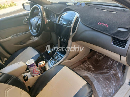 Chevrolet Optra 2018 White Automatic Used for Sale in Greater Cairo ( Cairo + Giza) - 3