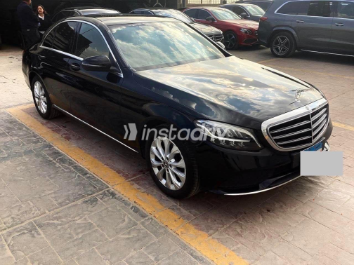 Mercedes C 180 2019 Black Automatic Used for Sale in Greater Cairo ( Cairo + Giza) - 3