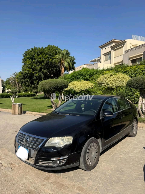 Volkswagen Passat 2007 Black Automatic Used for Sale in Greater Cairo ( Cairo + Giza) - 5