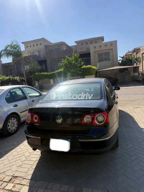 Volkswagen Passat 2007 Black Automatic Used for Sale in Greater Cairo ( Cairo + Giza) - 6