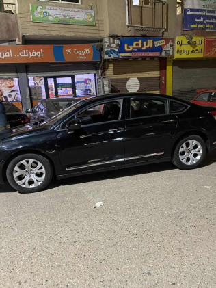 Citroën C5 2011 Black Automatic Used for Sale in Greater Cairo ( Cairo + Giza)