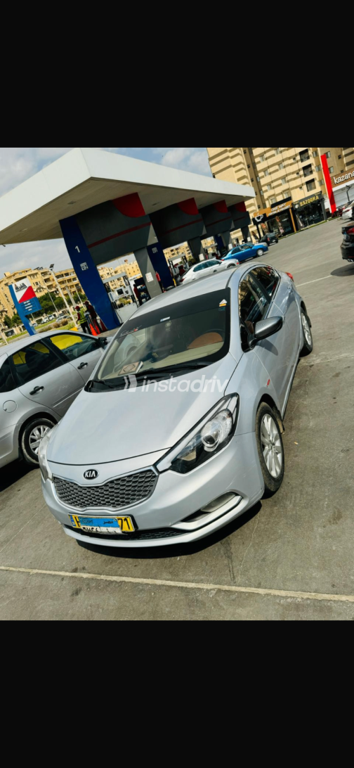 Kia K3 2016 Silver Automatic Used for Sale in Greater Cairo ( Cairo + Giza) - 6