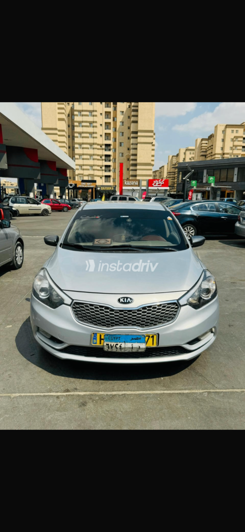 Kia K3 2016 Silver Automatic Used for Sale in Greater Cairo ( Cairo + Giza) - 9