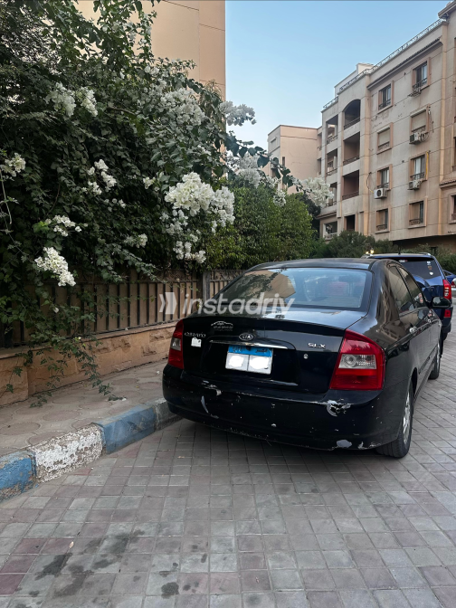 Kia Cerato 2006 Black Automatic Used for Sale in Greater Cairo ( Cairo + Giza) - 3