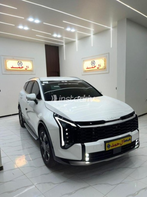 Kia Sportage 2025 White Automatic Used for Sale in Maadi - 3