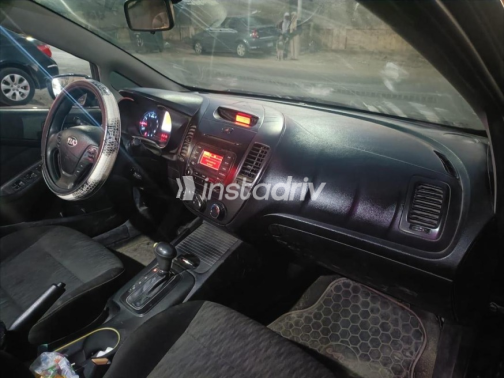 Kia Cerato 2014 Black Automatic Used for Sale in Alexandria - 3
