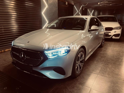 مرسيدس E 200 2025 فضي أوتوماتيك مستعملة للبيع في مدينتى - 1