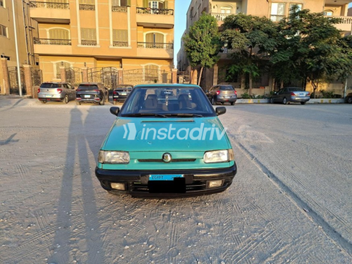 سكودا فيليشيا 1995 أخضر يدوي مستعملة للبيع في 6 أكتوبر - 6