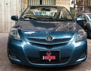 Toyota Yaris 2007 Dark Blue Automatic Used for Sale in Nasr city