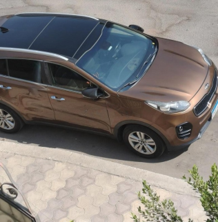 Kia Sportage 2017 Bronze Automatic Used for Sale in Sheikh Zayed City