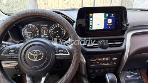 Toyota Urban Cruiser 2023 Silver Automatic Used for Sale in Giza - 8