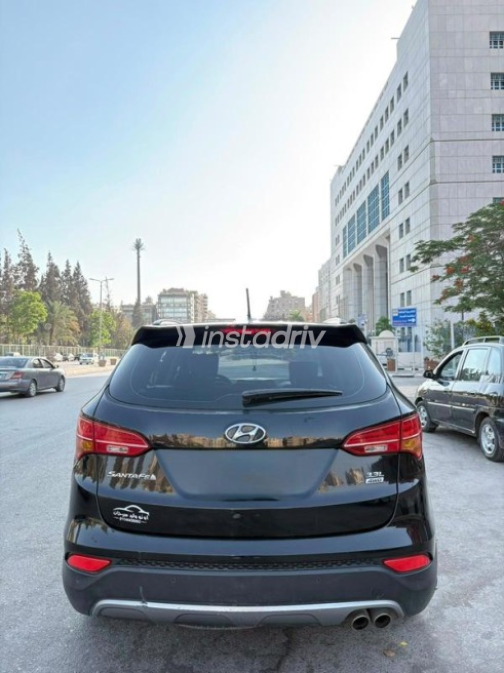 Hyundai Santa Fe 2013 Black Automatic Used for Sale in Nasr city - 1