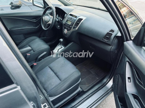 Hyundai Ix20 2012 Gray Automatic Used for Sale in Nasr city - 4