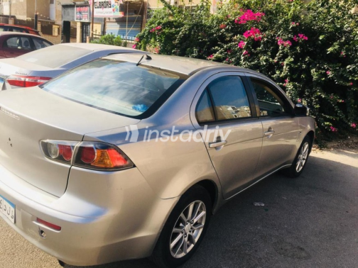 Mitsubishi Lancer EX Shark 2015 Gold Automatic Used for Sale in Ismailia - 3