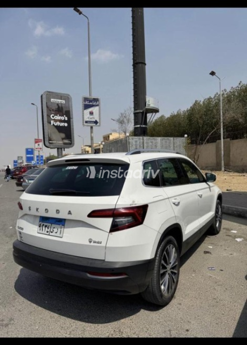 Skoda Karoq 2022 White Automatic Used for Sale in Cairo - 5