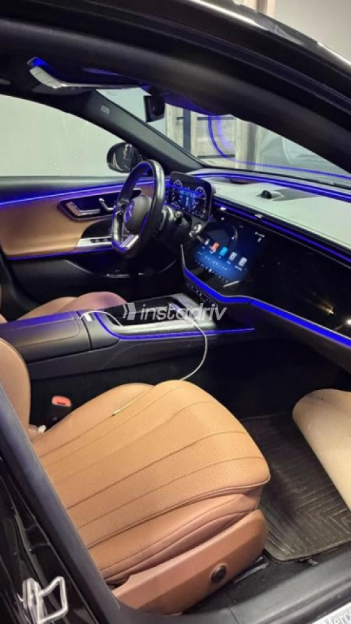 Mercedes E 200 2025 Black Automatic Used for Sale in Cairo - 7