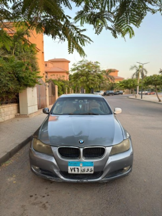 BMW 320 2011 Silver Automatic Used for Sale in 6 October