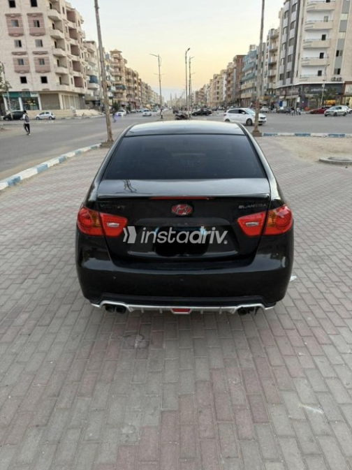 هيونداي إلنترا 2008 أسود أوتوماتيك مستعملة للبيع في مدينتى - 2