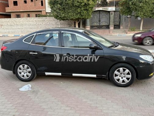 هيونداي إلنترا 2008 أسود أوتوماتيك مستعملة للبيع في مدينتى - 6