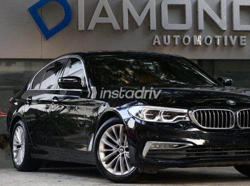 BMW 520 2018 Black Automatic Used for Sale in Cairo - 4