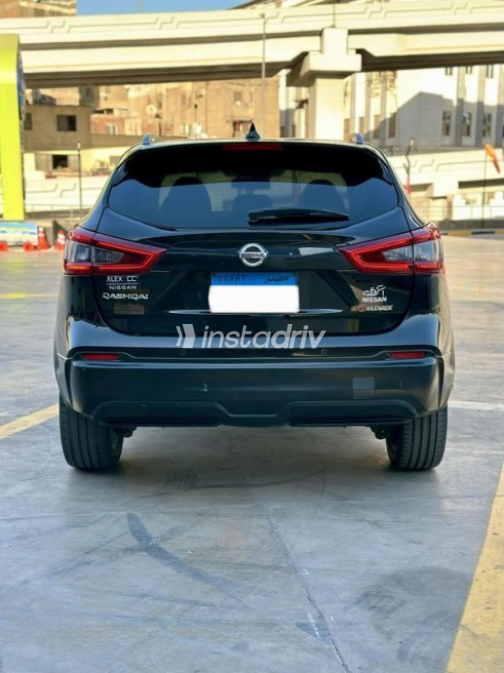 Nissan Qashqai 2019 Black Automatic Used for Sale in Greater Cairo ( Cairo + Giza) - 4
