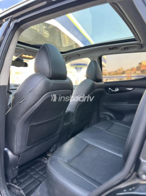 Nissan Qashqai 2019 Black Automatic Used for Sale in Greater Cairo ( Cairo + Giza) - 6